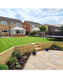 Keermuur - Hoekig met trap / 8.55m x 1.5m x 0.75m