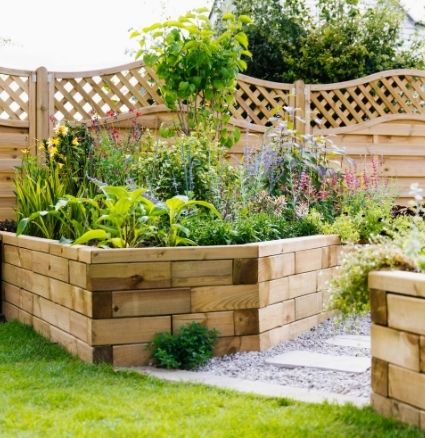 curved and angular raised beds for small gardens